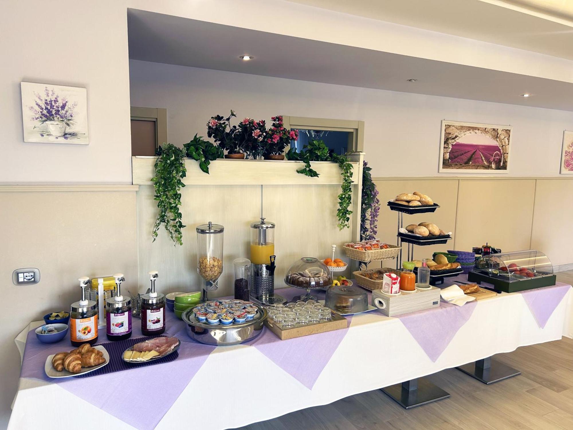 Hotel Europa - Sorico Ngoại thất bức ảnh