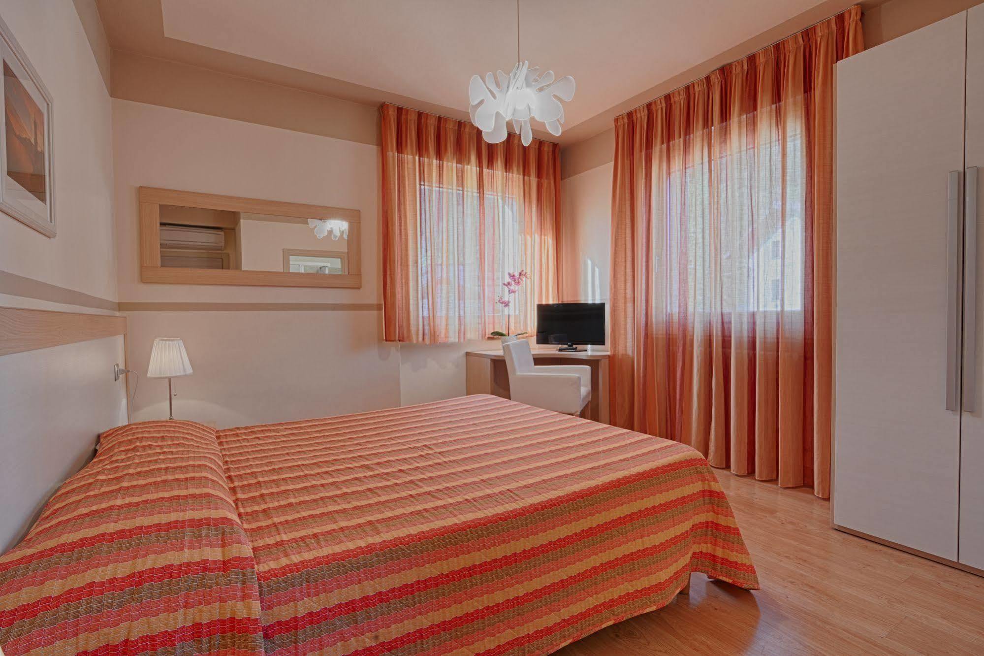 Hotel Europa - Sorico Ngoại thất bức ảnh